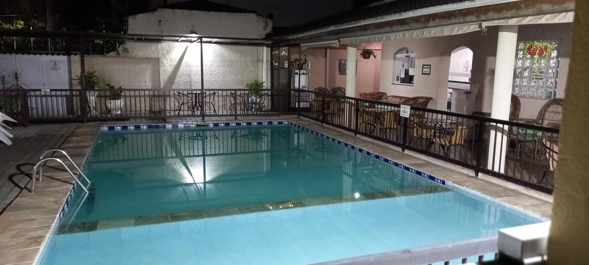 Pousada Parque Suites Estacionamento E Piscina Guarujá Buitenkant foto