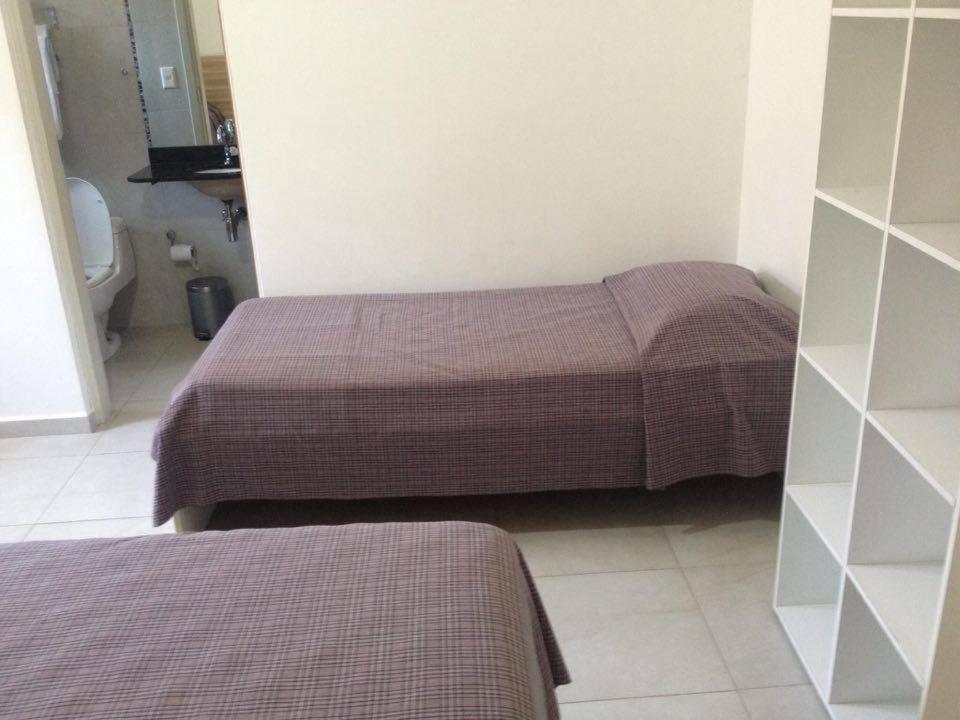 Pousada Parque Suites Estacionamento E Piscina Guarujá Kamer foto