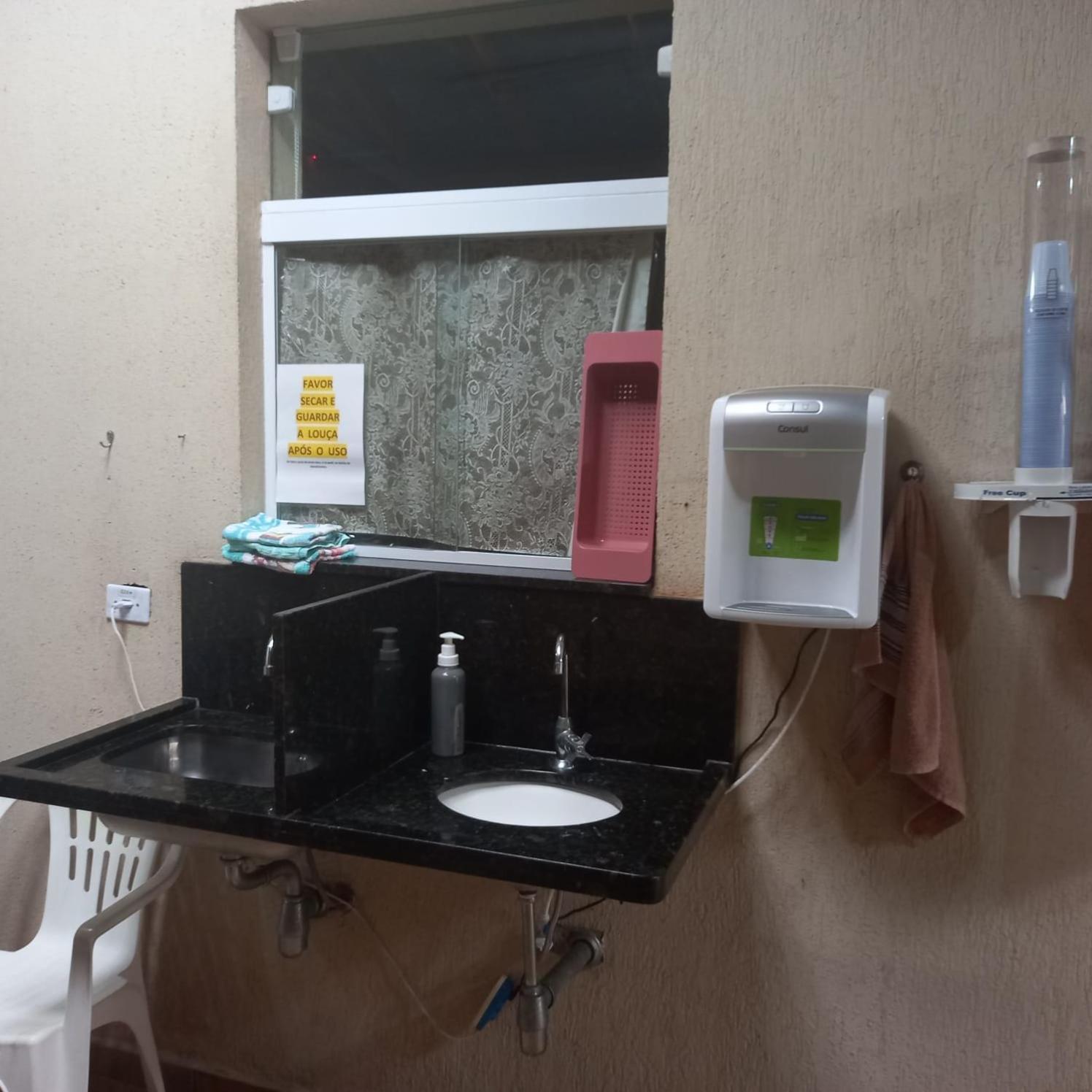 Pousada Parque Suites Estacionamento E Piscina Guarujá Buitenkant foto